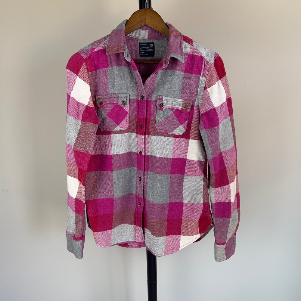 American Eagle Pink Grey Plaid Flannel Button Down Shirt Womens Medium
